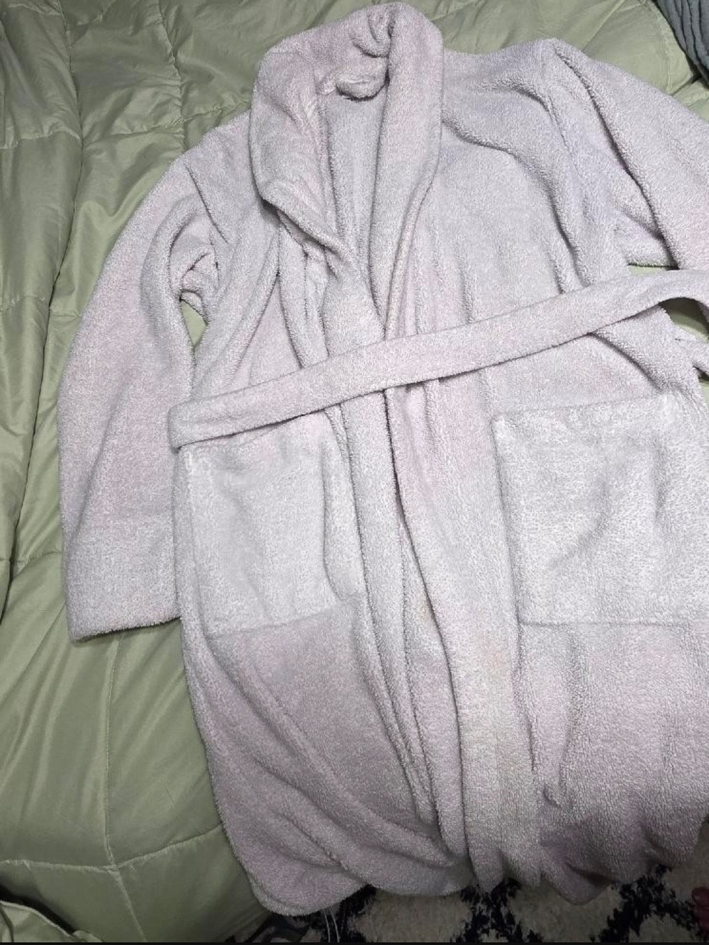 Bath & Body Works Plush White robe L/Xl